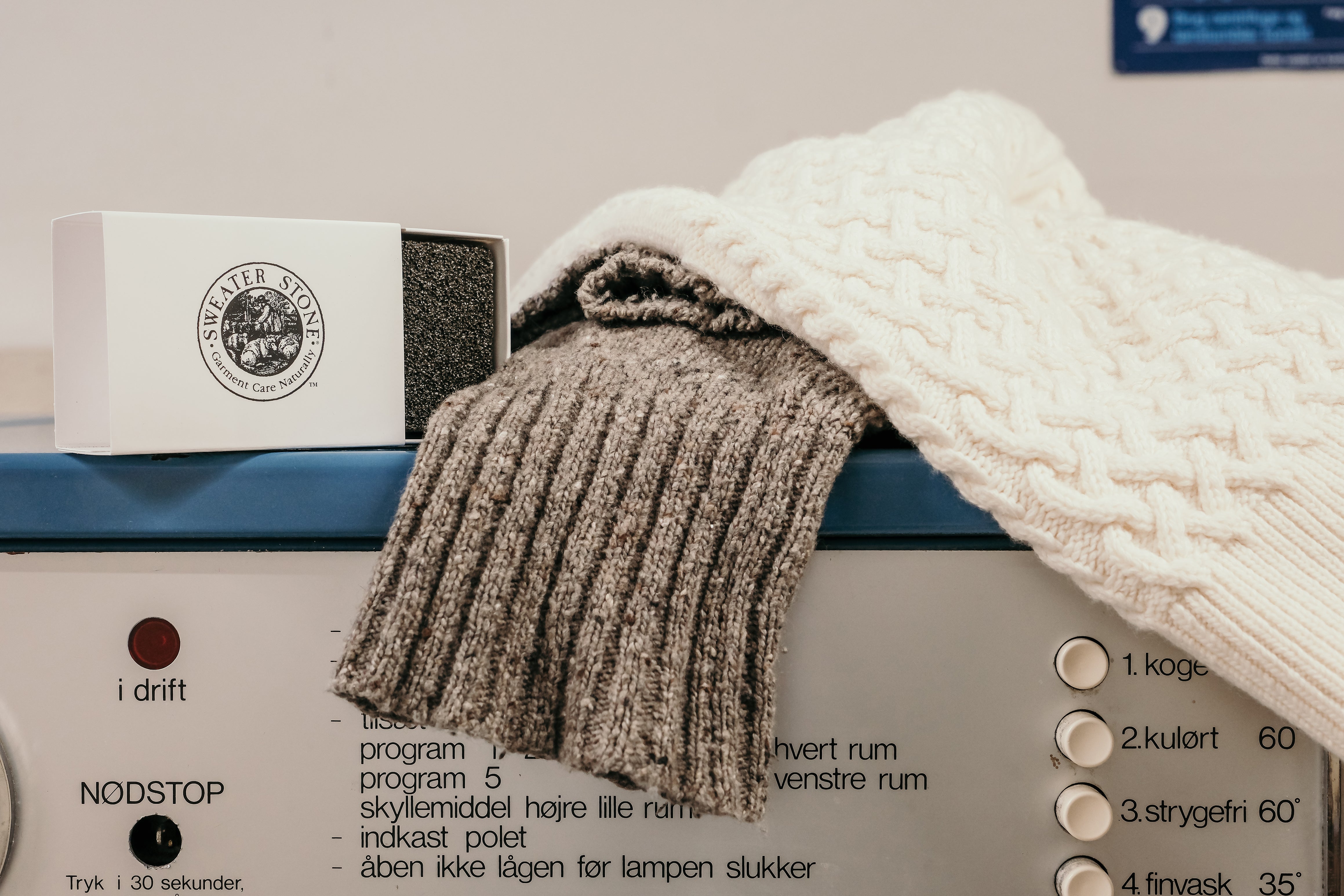 Original Sweater Stone fjerner fnug på strik