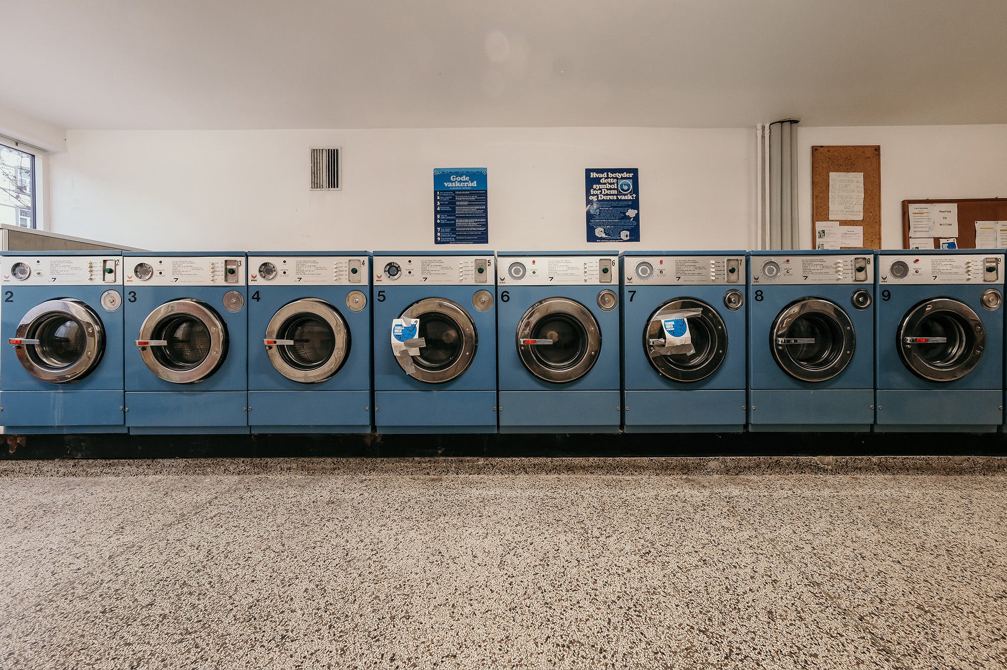 AARHAUS guide til pleje af vintage og secondhand tekstiler retro vaskeri