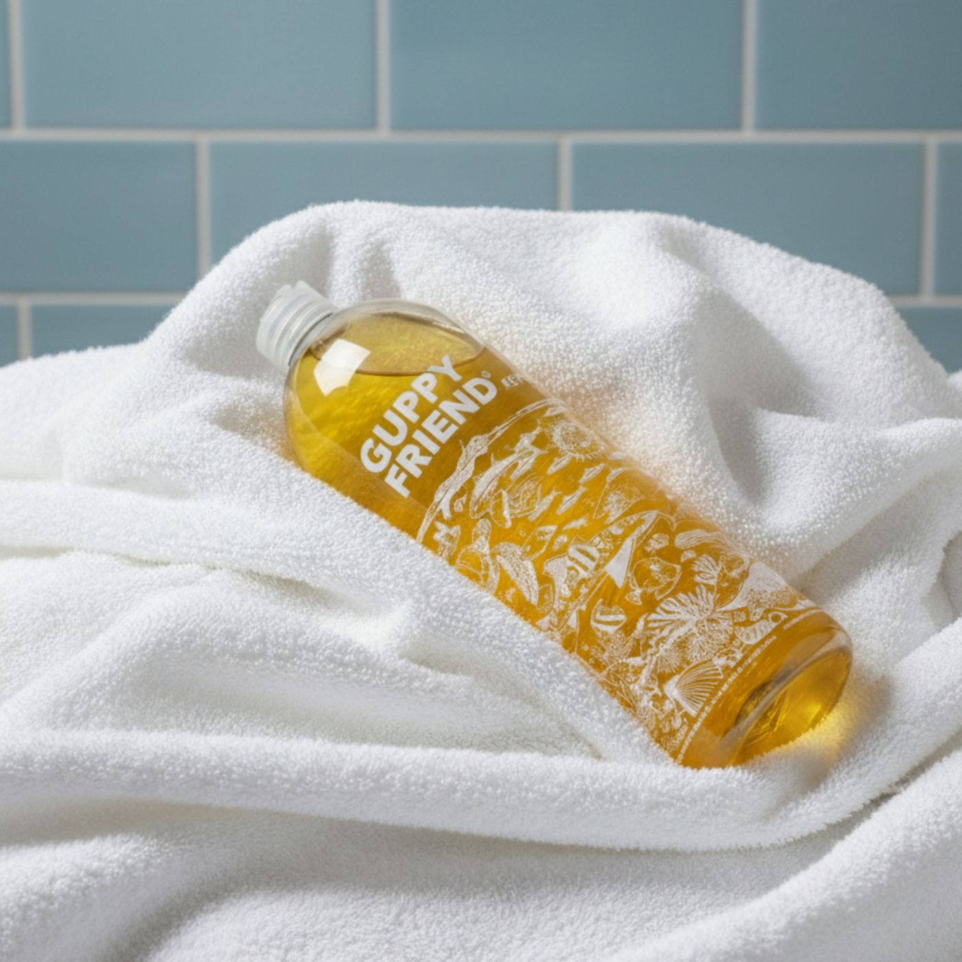 Tøj sorteret efter struktur til vask med Guppyfriend vaskemiddel